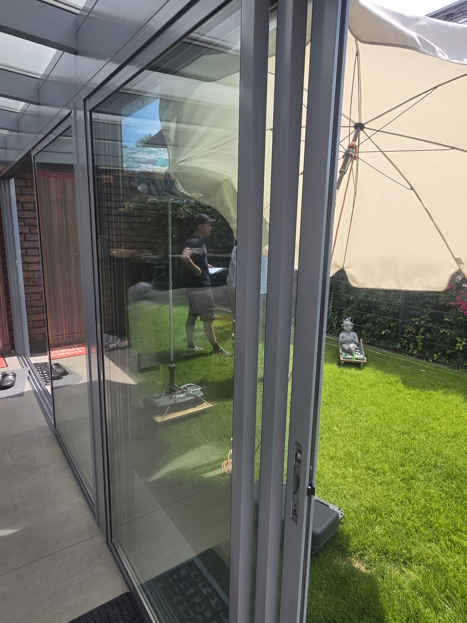 Glas- und Fensterreinigung — Nachher